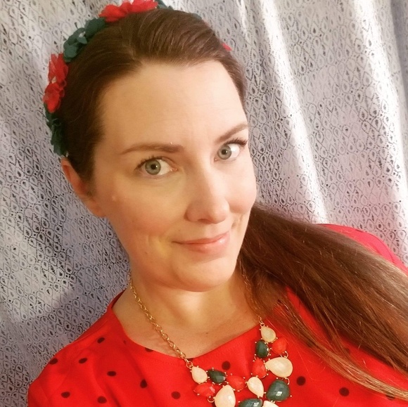 Meet your Posher, Brooke - Picture 3 of 3